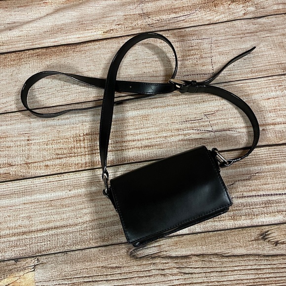 Kate Spade Lemon Street CAMERA Gwen Crossbody - Picture 5 of 13